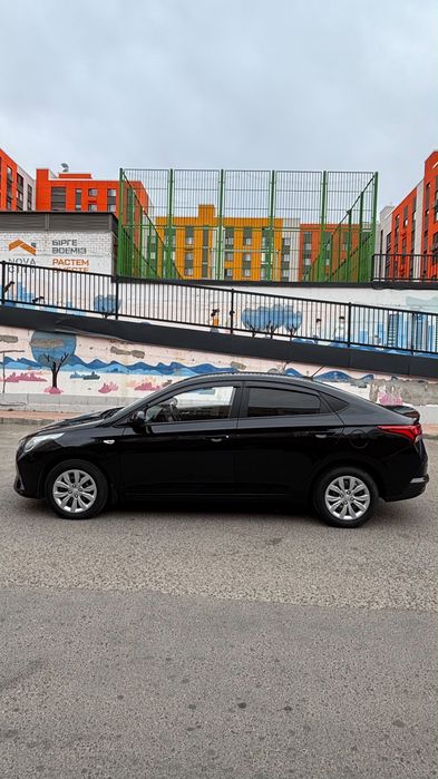 Hyundai accent 2021