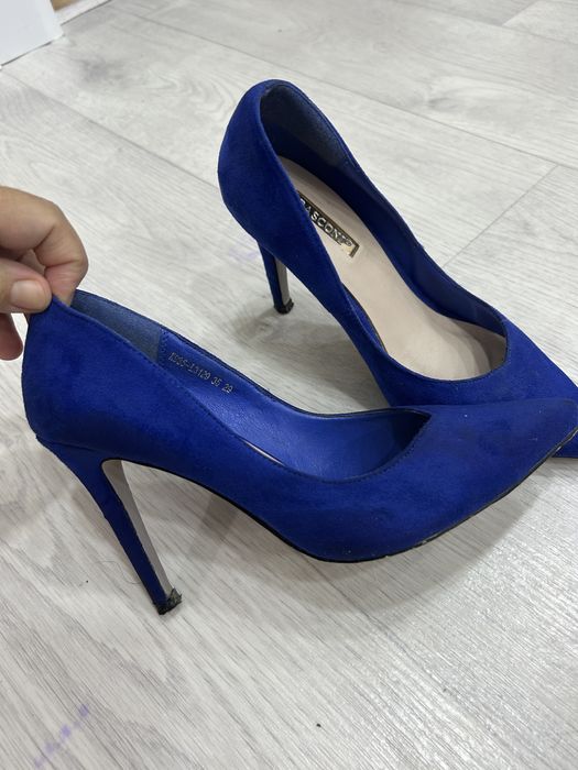 туфли синего цвета