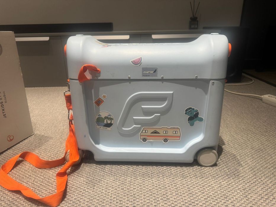 Детский чемодан Stokke jetkids