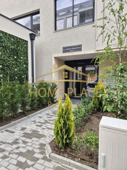 Дава се под наем Двустаен апартамент в Варна, Център - 75 кв.м за 612 € - Снимка #9