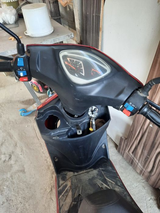 Продам скутер хор сос