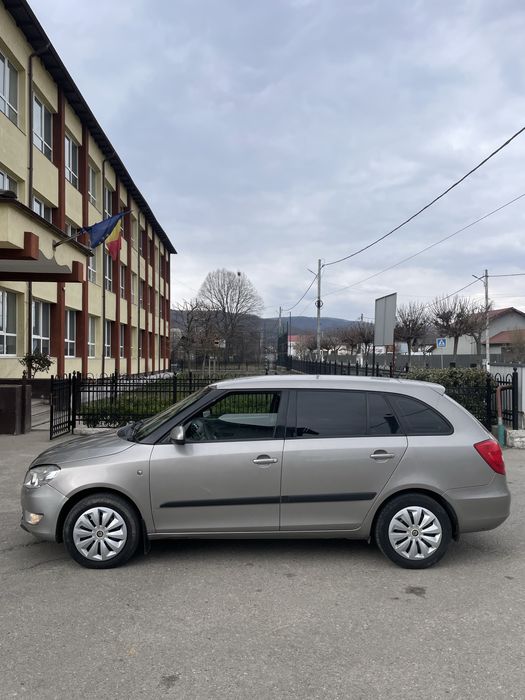 Skoda fabia 2011