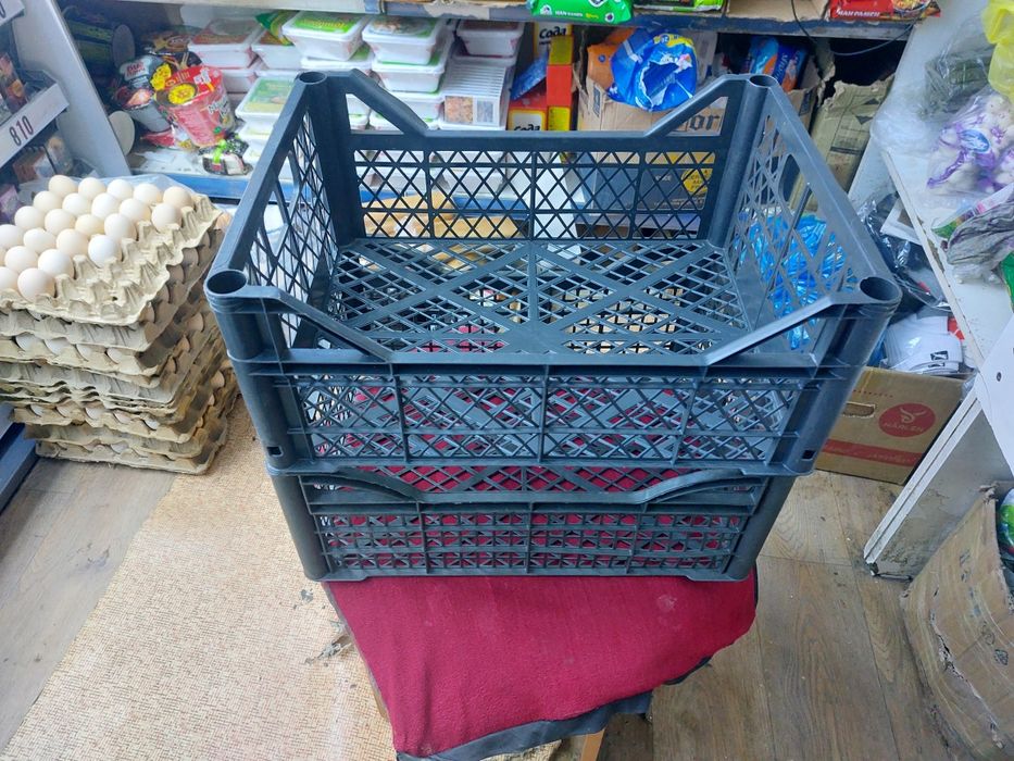 Яшики пластмассы