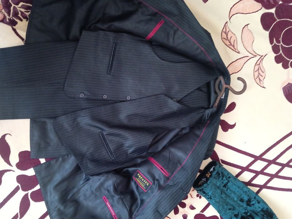 Костюм сатылады новый