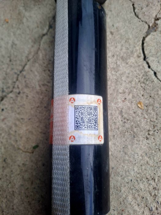 Продам Амортизатор Wazak!