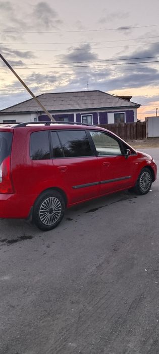 Продам машину Mazda