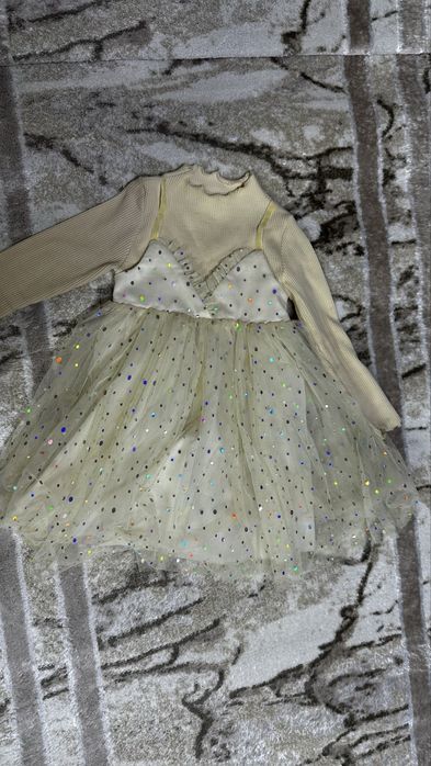 Срочно киімдер сатылады