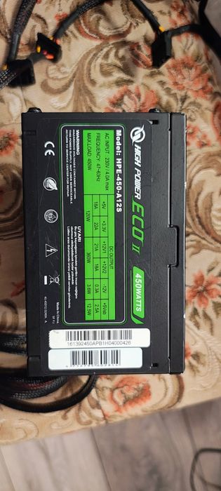 Vând sursă 450W calculator