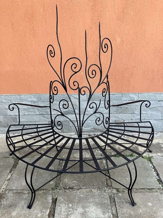 Маси и столове от ковано желязо. Градински мебели.