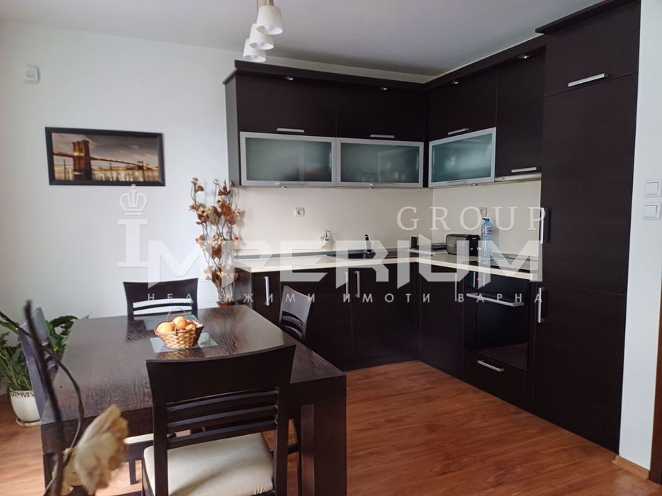 Дава се под наем Двустаен апартамент в Варна, Погреби - 70 кв.м за 510 € - Снимка #3