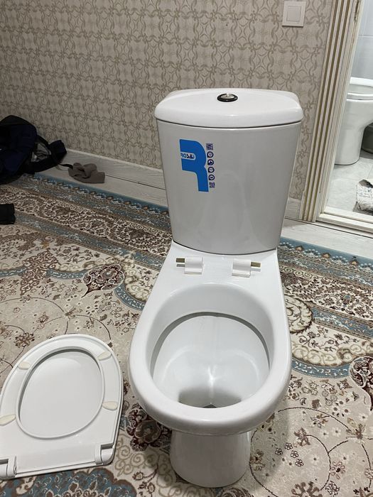 Унитаз сатылады срочно
