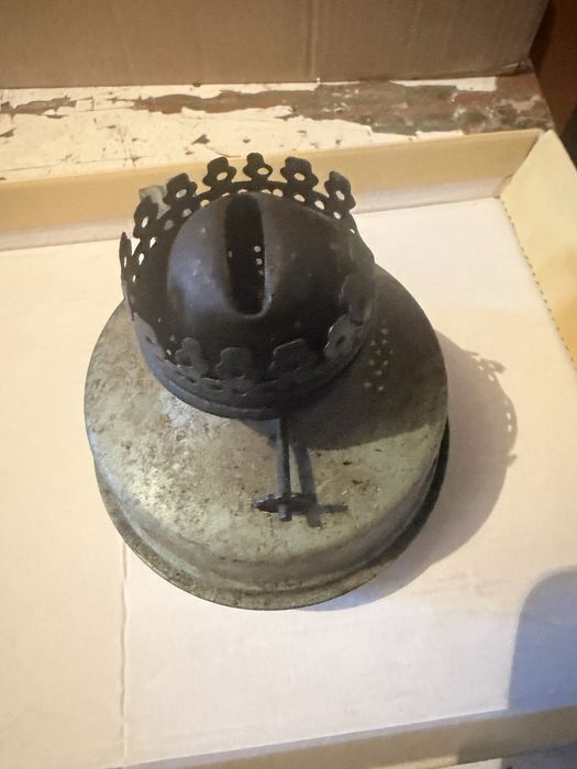 Лампа керосиновая