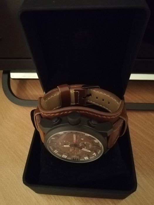 Продам новые часы