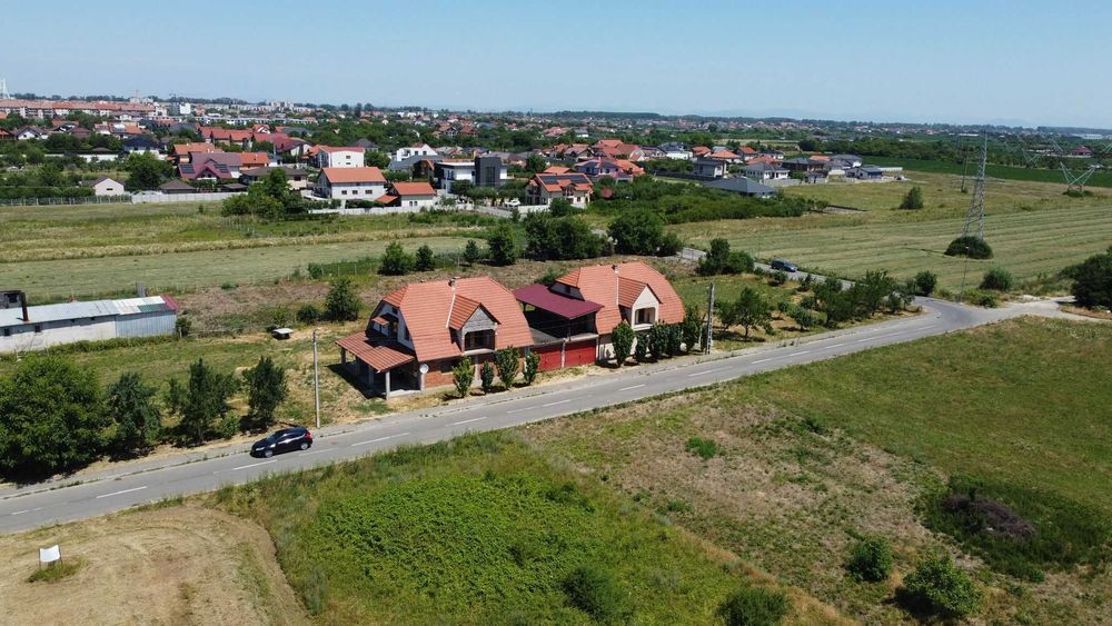 Vând teren 1.800 mp – Alecu Russo – zona rezidențială