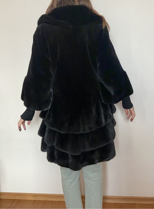 Продам теплую шубу