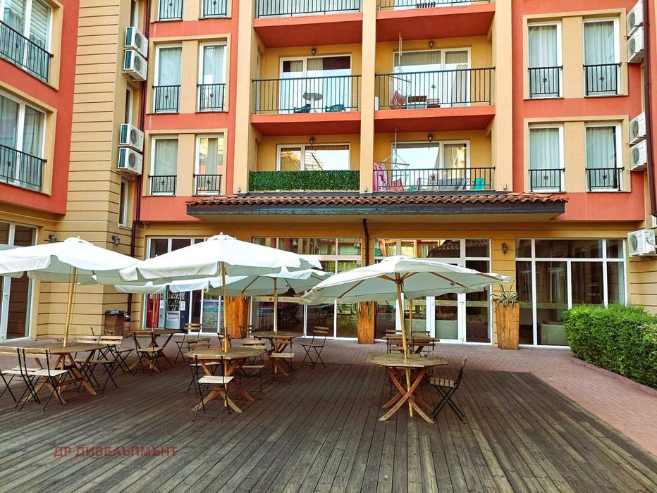 Дава се под наем Едностаен апартамент в к.к. Слънчев бряг - 39 кв.м за 127.5 € - Снимка #13