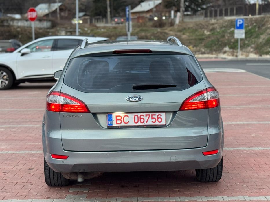 Ford mondeo 2 0 diesel 2010