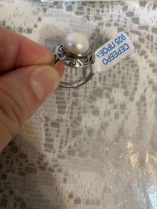 Продаю кольцо