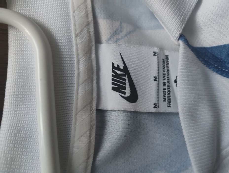 Nike тениска с дълъг ръкав