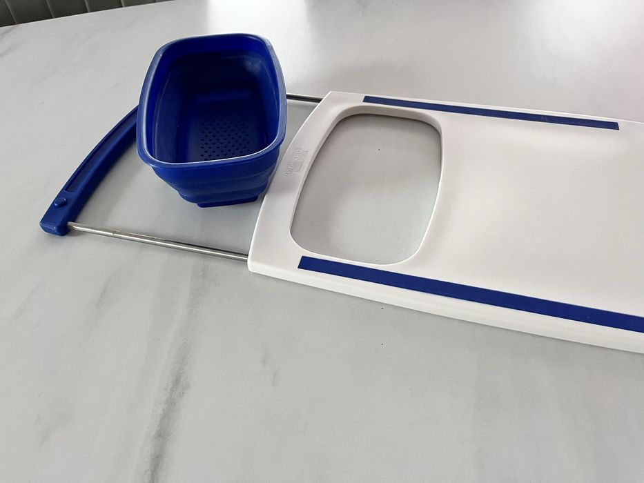 Tocător extensibil (cu recipient)