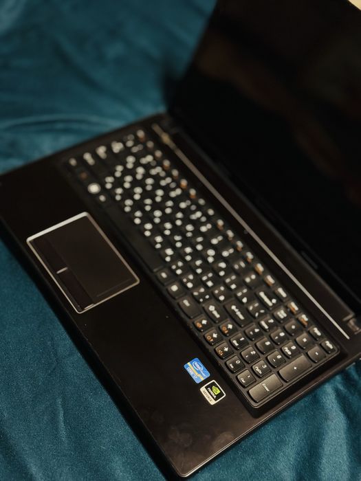 ноутбук “Lenovo”