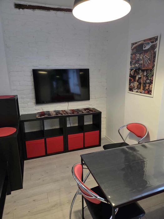 Дава се под наем Тристаен апартамент в София, Гео Милев - 50 кв.м за 540 € - Снимка #1