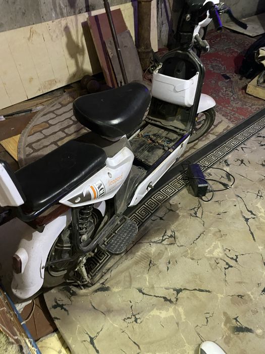 Продам электро скутер