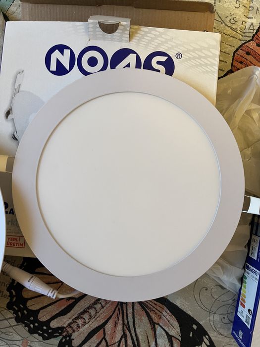 Лед осветление 18 вата 4 броя