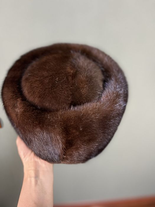 Шапка норковая продам