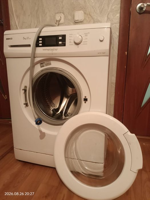 Продам стиральную машину Veca