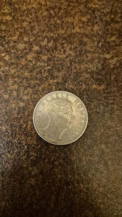 Moneda 100 lei din anul 1944