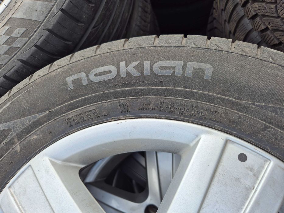 4 Anvelope de VARA - 235/55/17 - NOKIAN - Stare F BUNA - DOT 2016 !