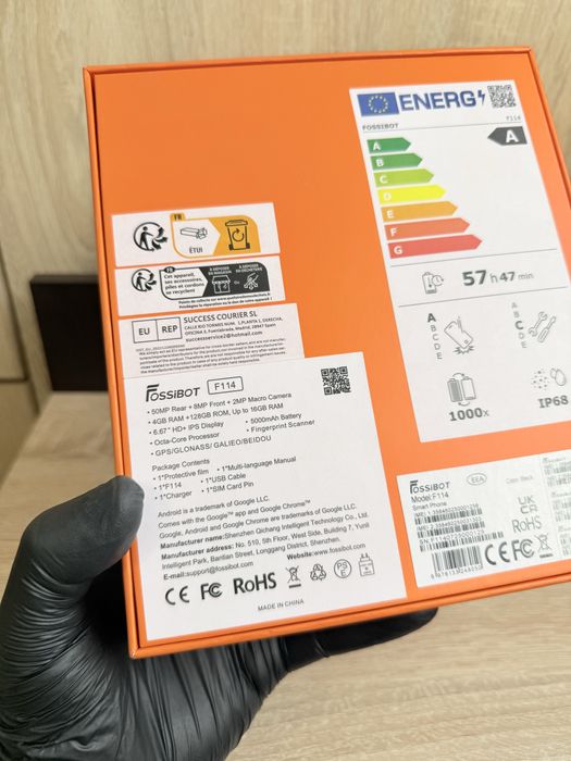 FossiBot F114 - Black