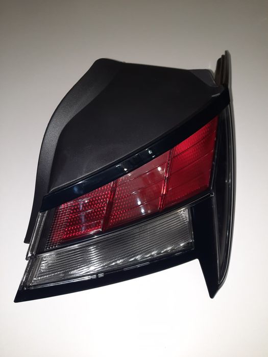 Задний фонарь Huyndai Elantra 23-24