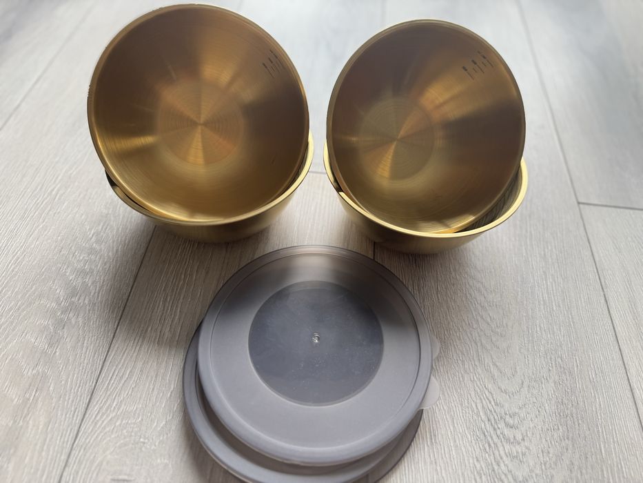 Новые миски, чашки, сито, дуршлаг