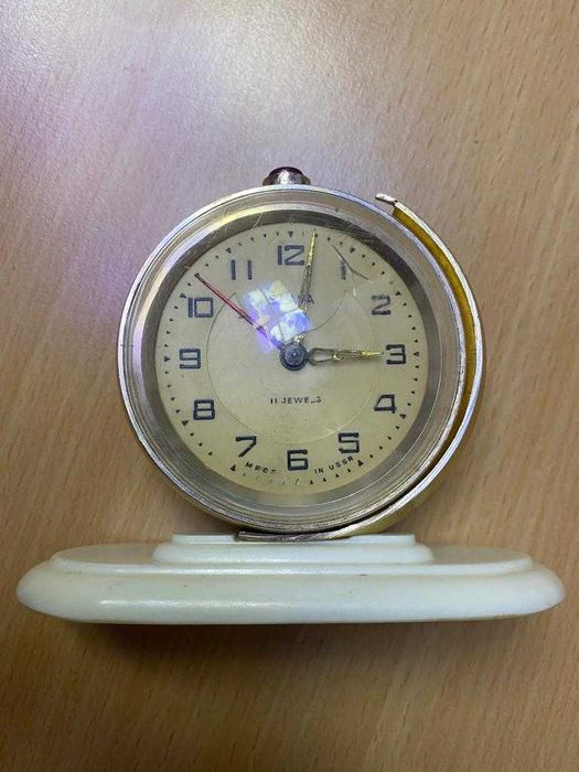 Ceas Slava de masa mecanic desteptator glob