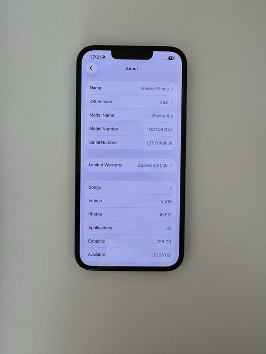 Iphone 16e - 128