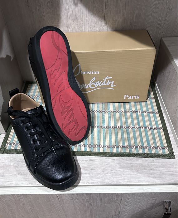 Черные кожанные Лабутены