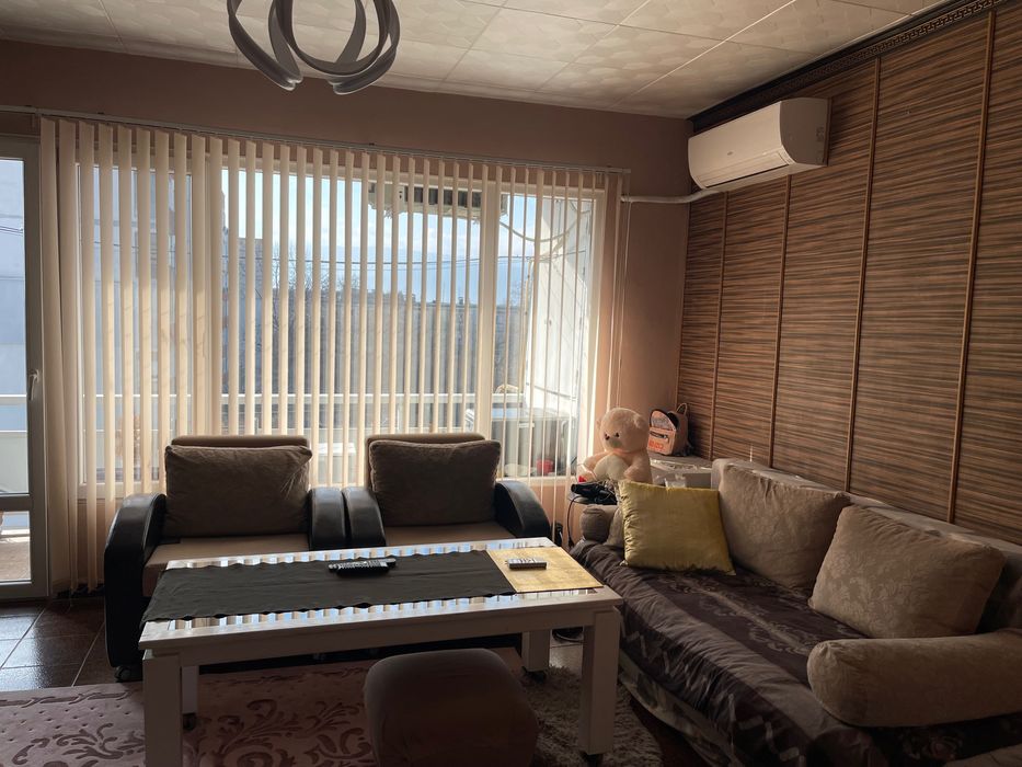 Продава се Тристаен апартамент в Пловдив, Тракия - 65 кв.м за 1400 €/кв.м - Снимка #1