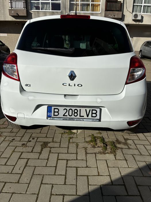 Renault Clio 1.5 dci - 2011