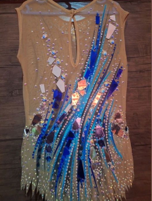 Купальник для художественной гимнастике