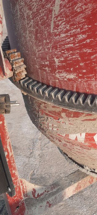 Бетономешалка бетоносмеситель