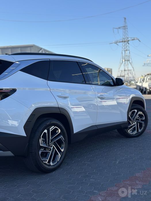 Hyundai Tucson High-Tech 3000 км