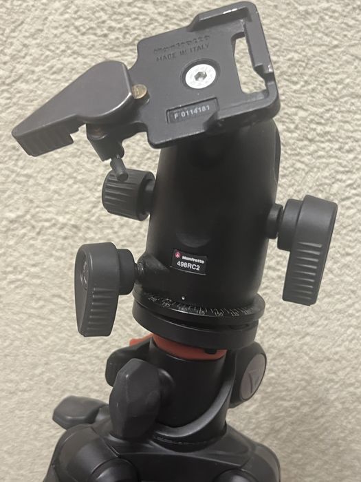 Вспышка Canon Speedlite 600EX-RT с чехлом