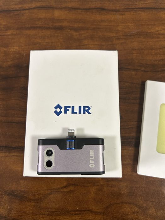 Termacamera Flir