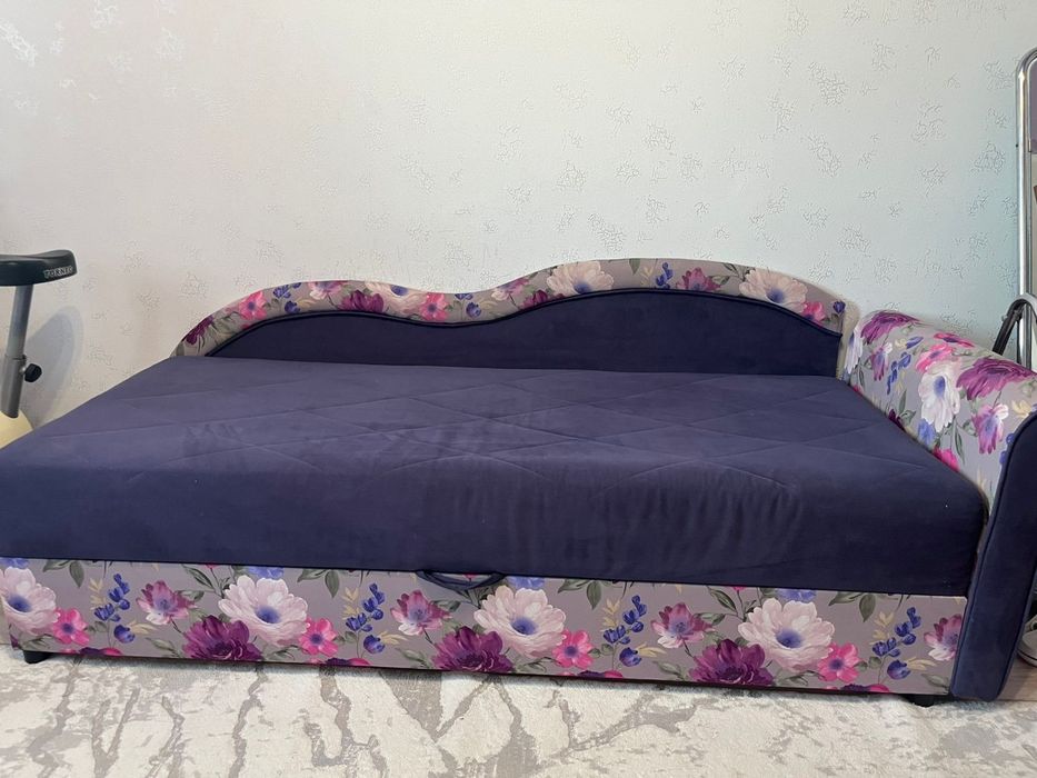 Продам диван кровать
