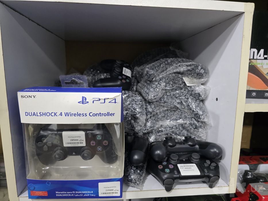 OPTOM NARXDA PS4 JOYSTICK(Pultlari) Yangi 185.000 so'mdan
