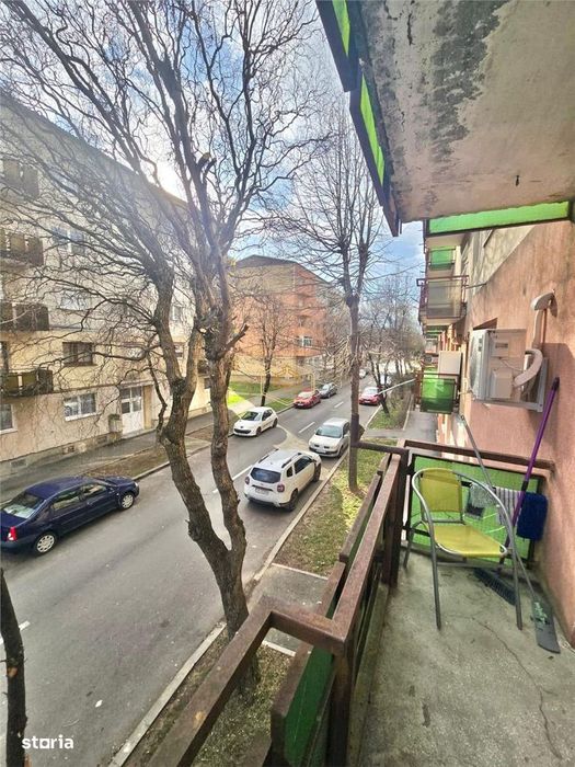 Micro 17 | Apartament cu 3 camere - 3 balcoane | Etaj 1 - Parc UFO