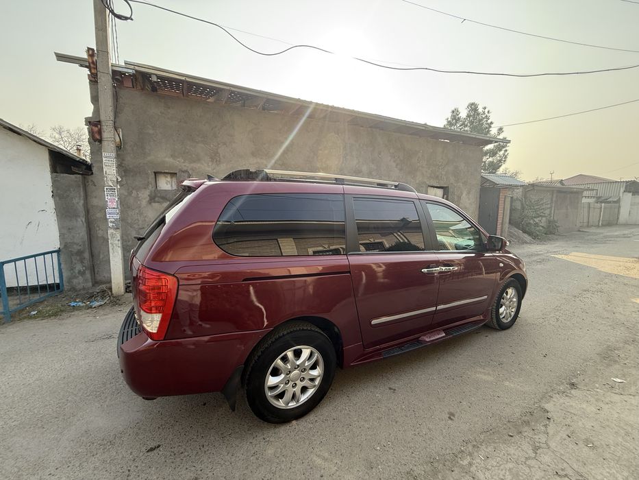 Kia Carnival Limuzin eng uzuni