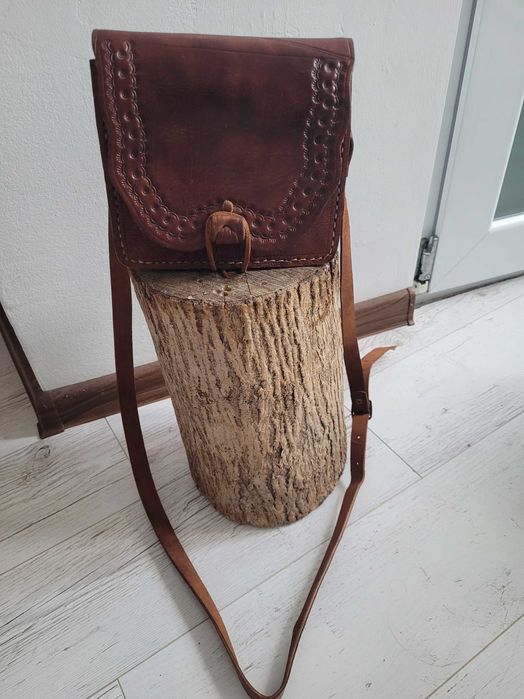 Poseta vintage, din piele naturala, antichizata, stare excelenta